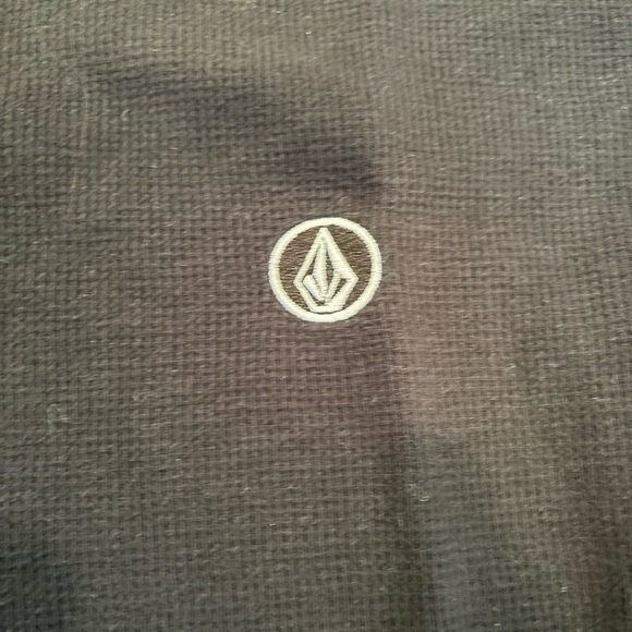 Volcom men’s thermal shirt - Picture 2 of 2